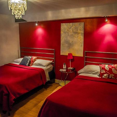 Celebrities Hotel モントリオール エクステリア 写真